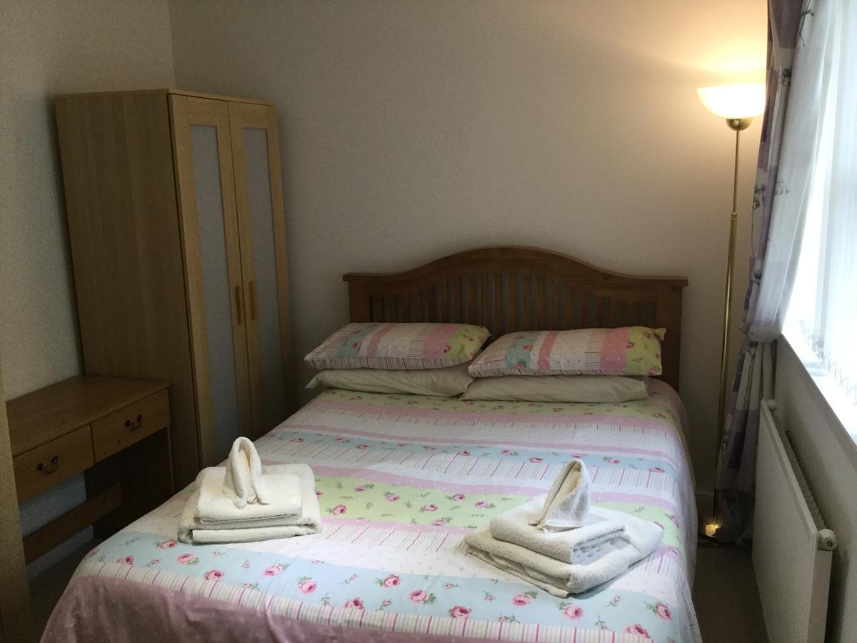 אינברנס Castle Heather House Free Parking מראה חיצוני תמונה