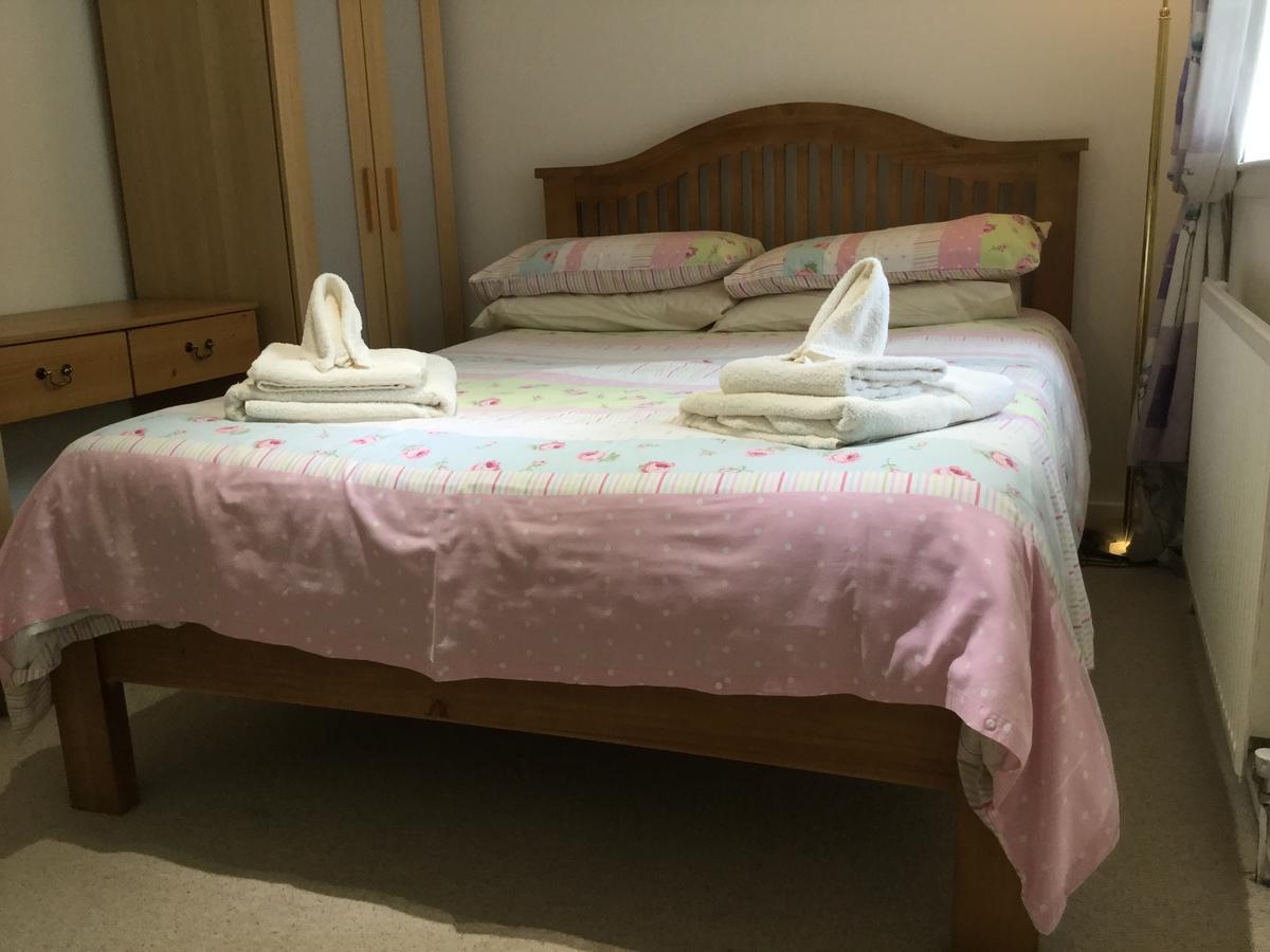 אינברנס Castle Heather House Free Parking מראה חיצוני תמונה
